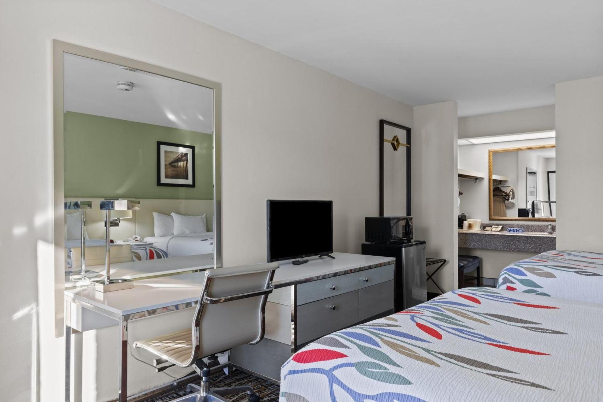 Garnet Inn & Suites, Morehead City Near Atlantic Beach Eksteriør bilde